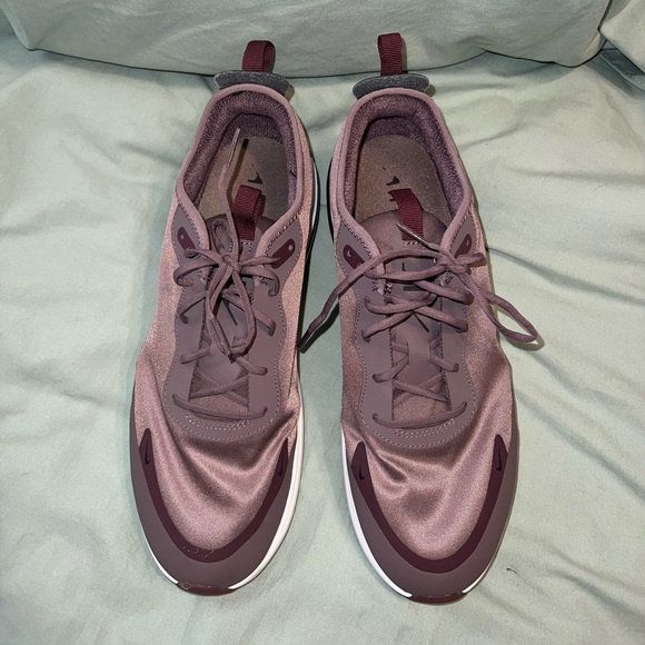 Nike AirMax Dia burgundy/maroon size 11 - Picture 3 of 6